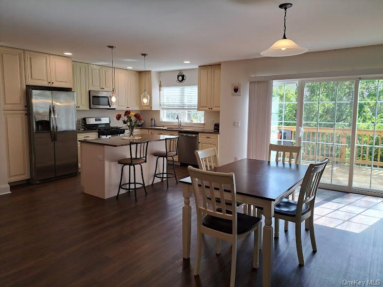 807 Fairway Court # 94, New Windsor, NY 12553