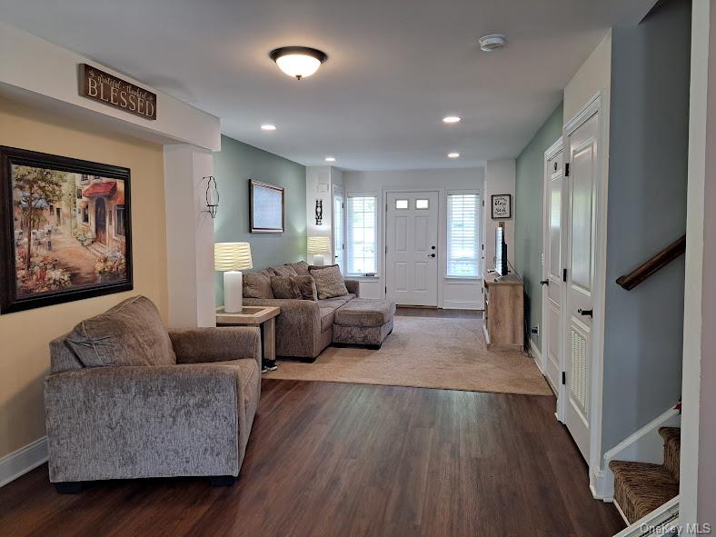 807 Fairway Court # 94, New Windsor, NY 12553