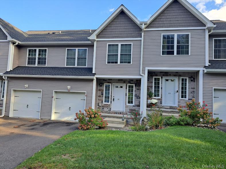 807 Fairway Court # 94, New Windsor, NY 12553