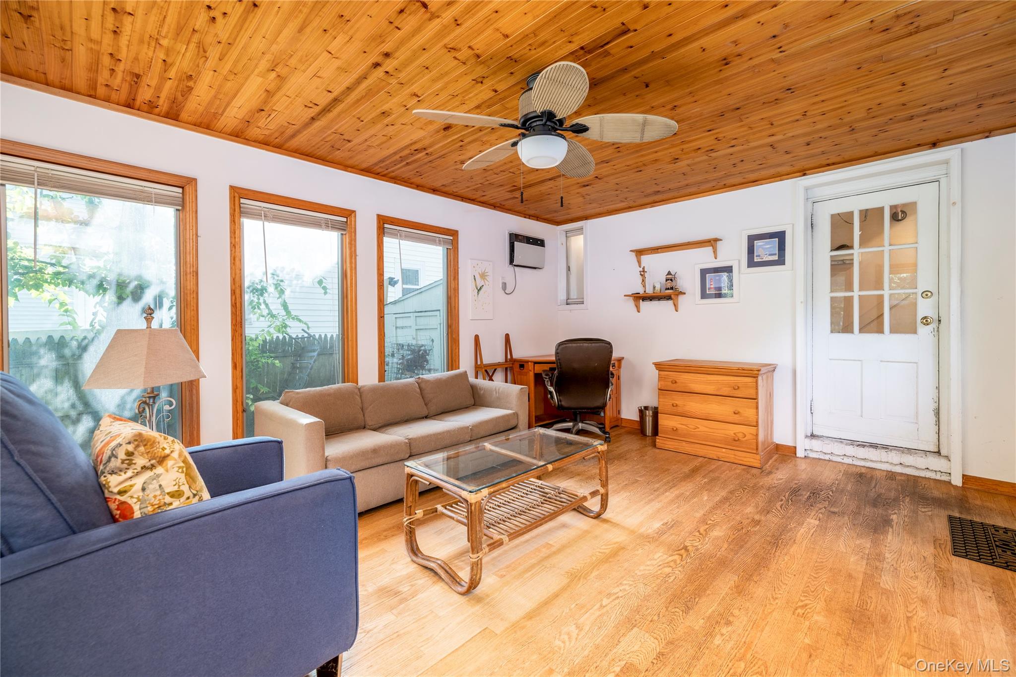 136 Scarcliffe Drive, Malverne, NY 11565