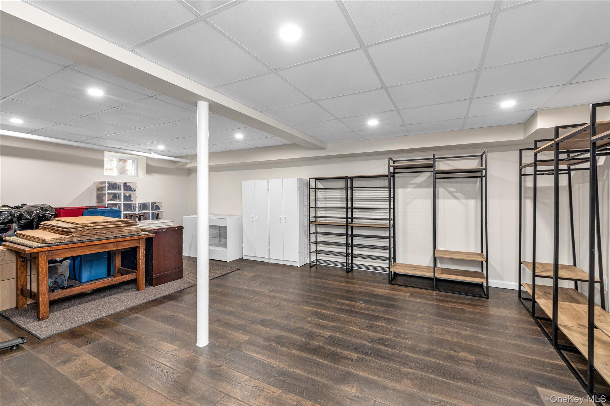 81 Gerard Avenue W, Malverne, NY 11565