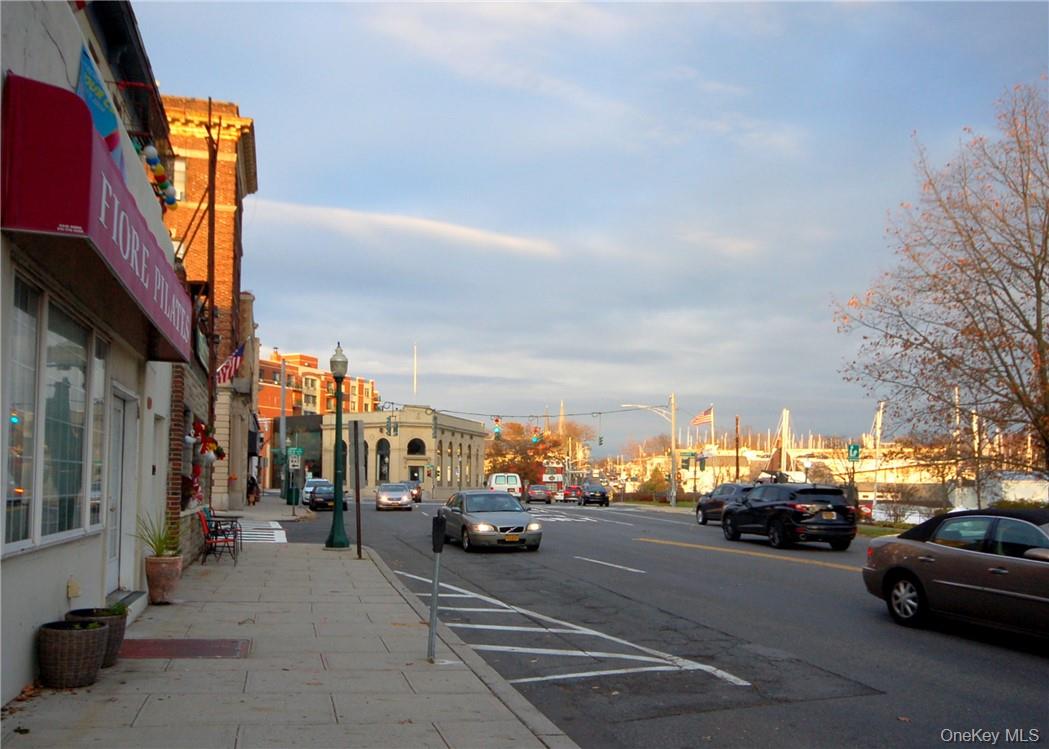 132 W Boston Post Road # 5, Mamaroneck, NY 10543