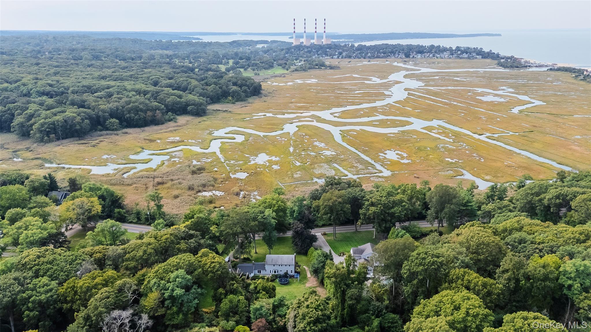 108 Makamah Road, Northport, NY 11768