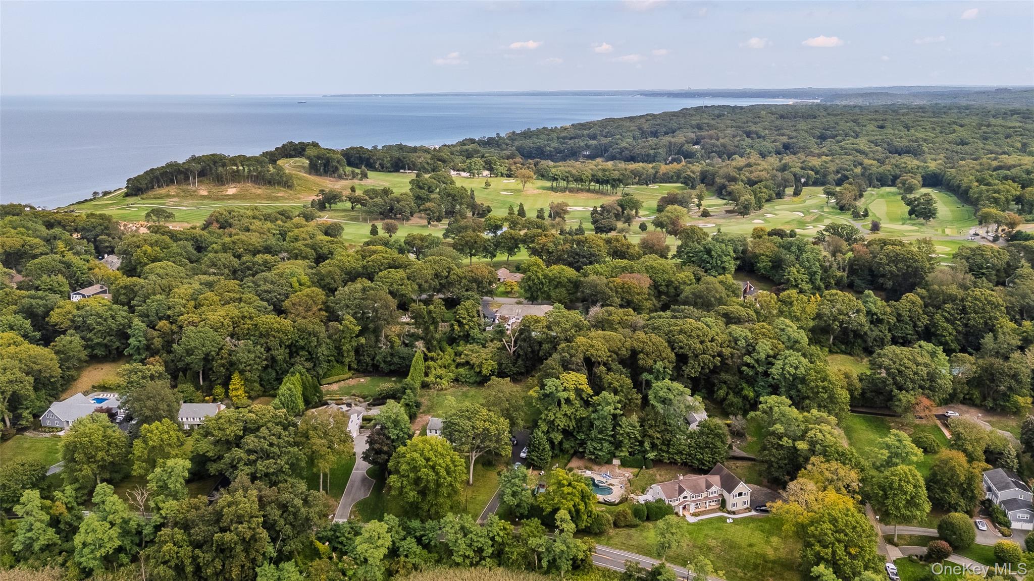 108 Makamah Road, Northport, NY 11768