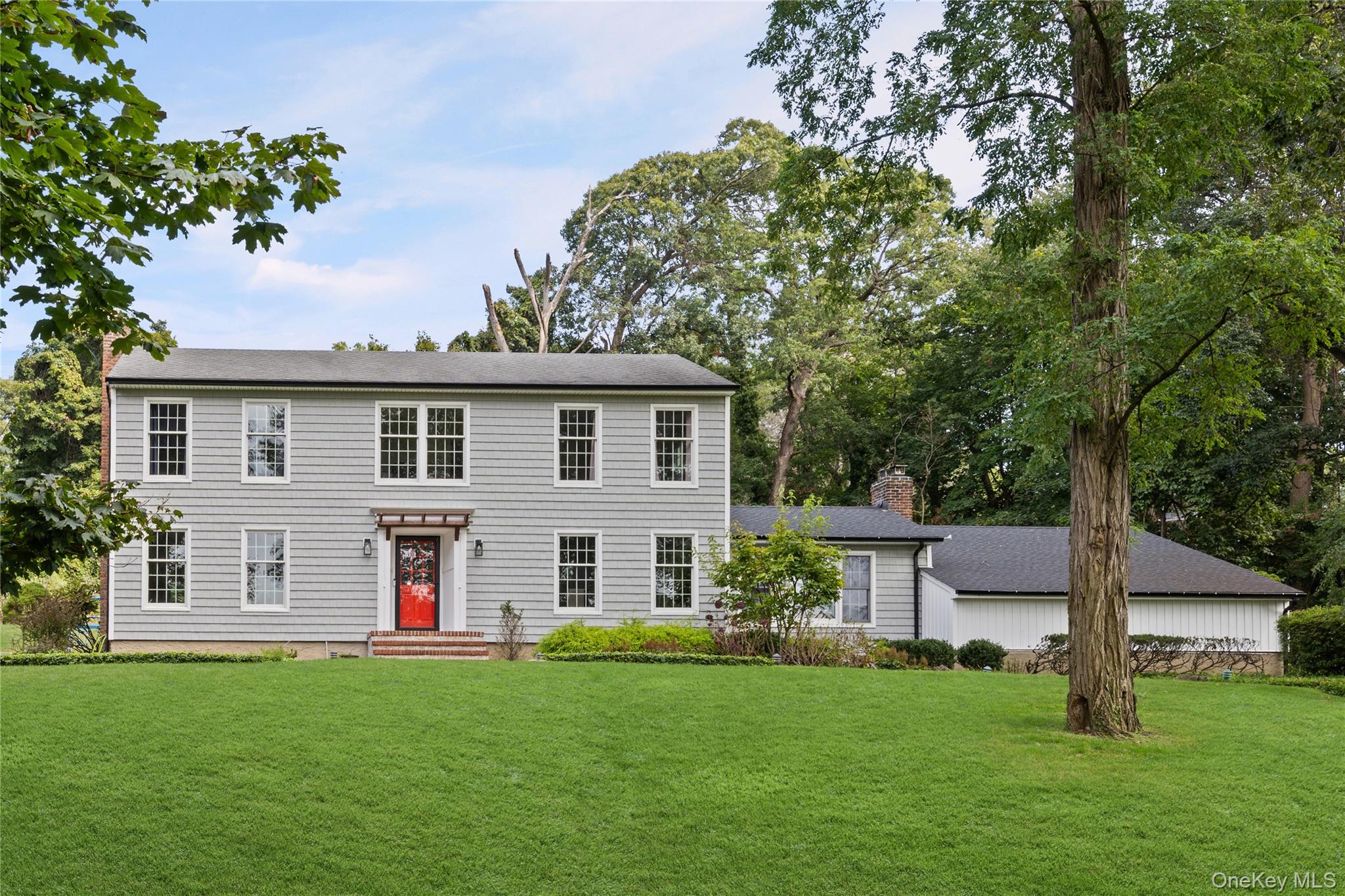 108 Makamah Road, Northport, NY 11768