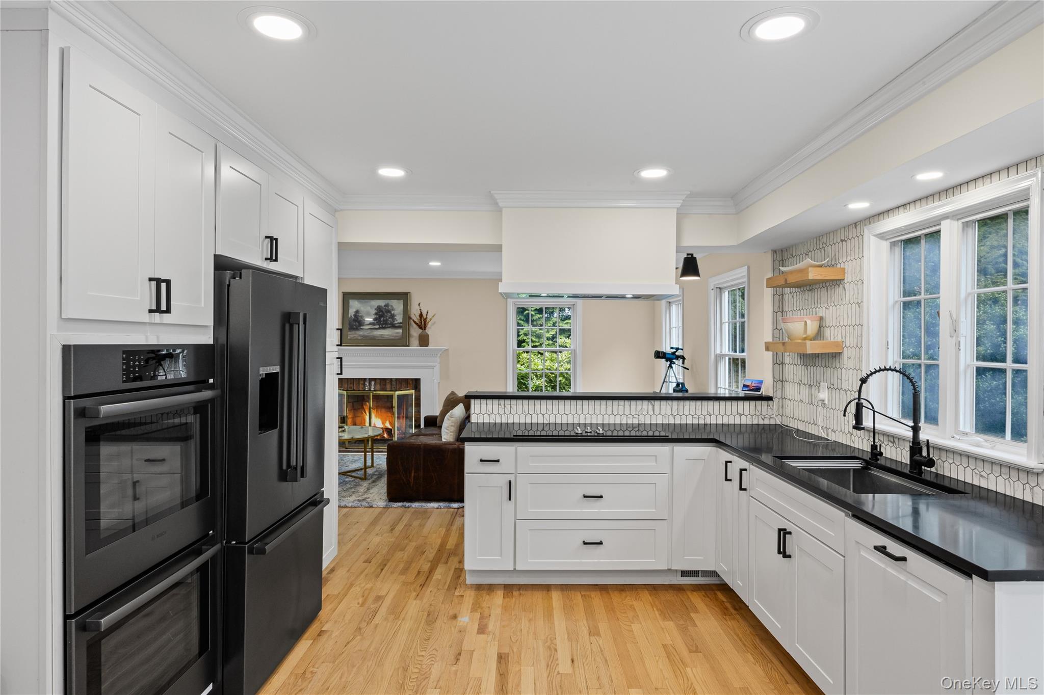 108 Makamah Road, Northport, NY 11768