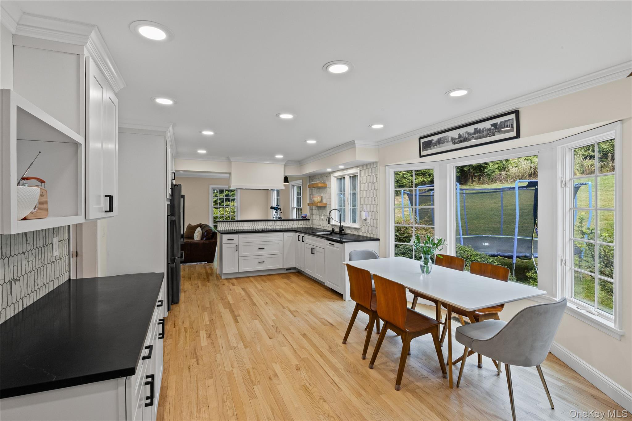 108 Makamah Road, Northport, NY 11768