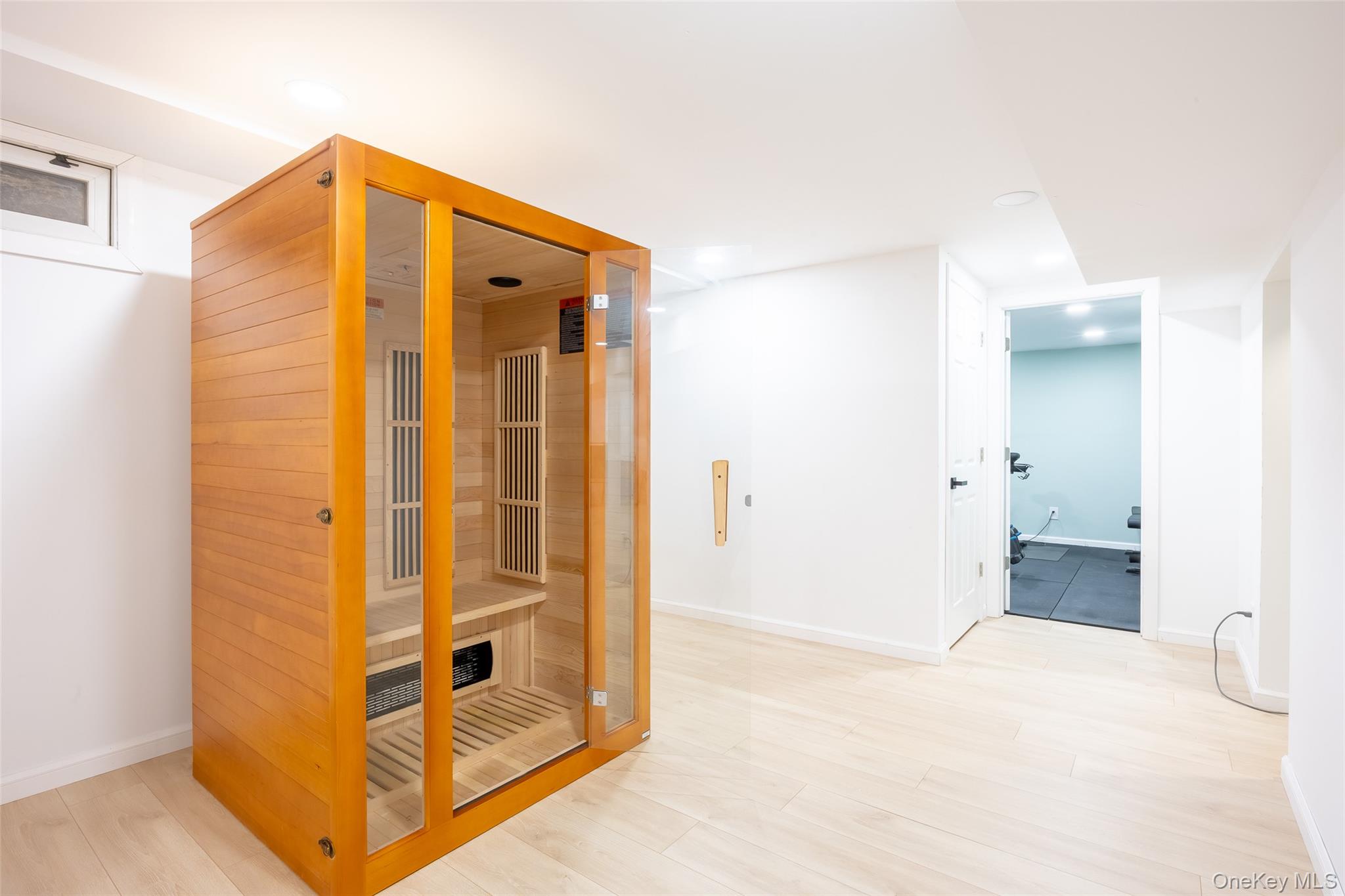 108 Makamah Road, Northport, NY 11768