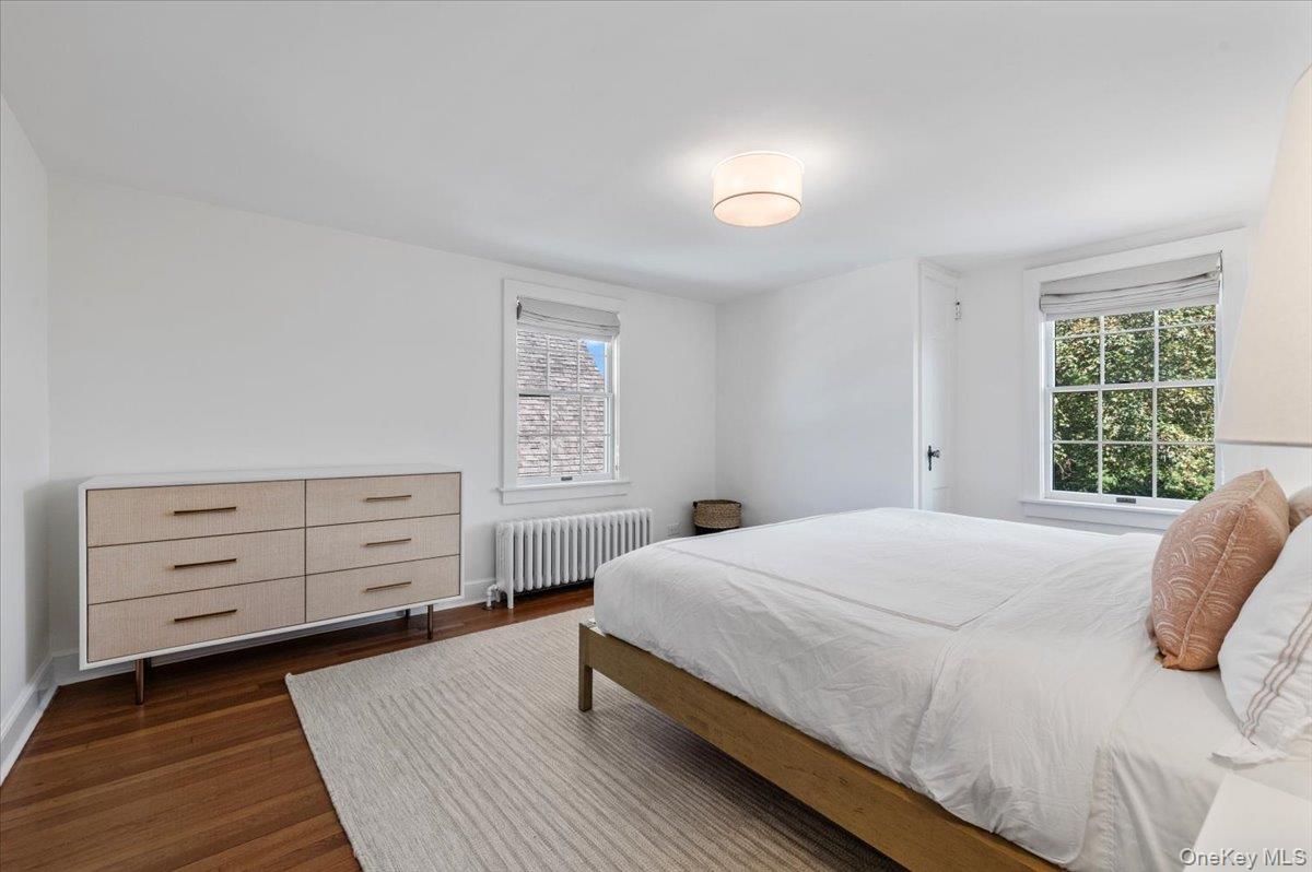 2 Strongs Lane, Water Mill, NY 11976