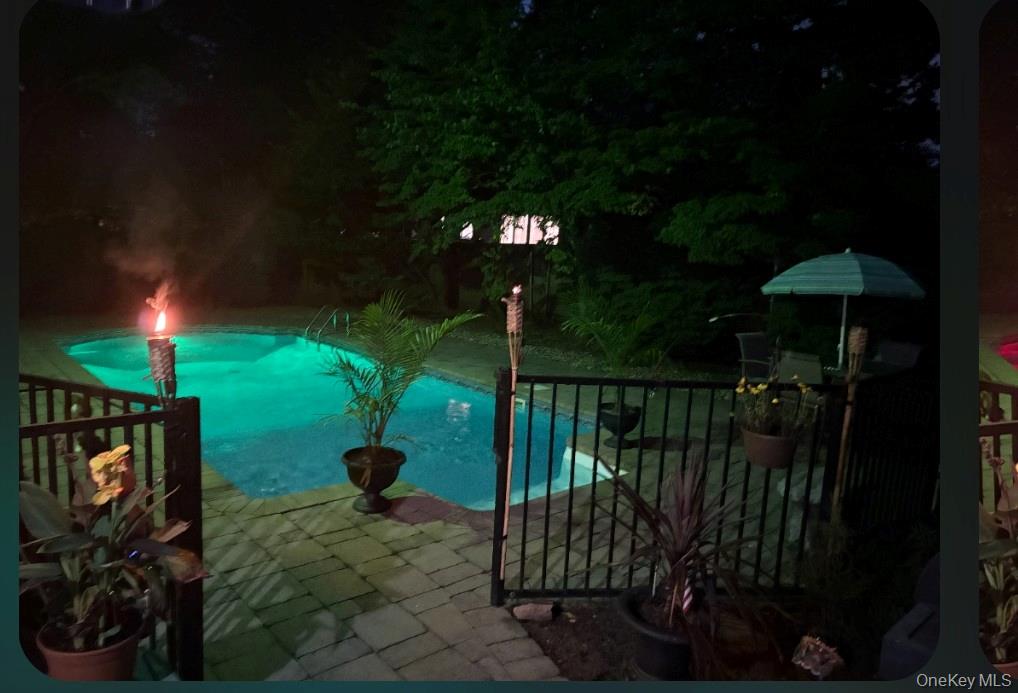 34 21st Street, Jericho, NY 11753