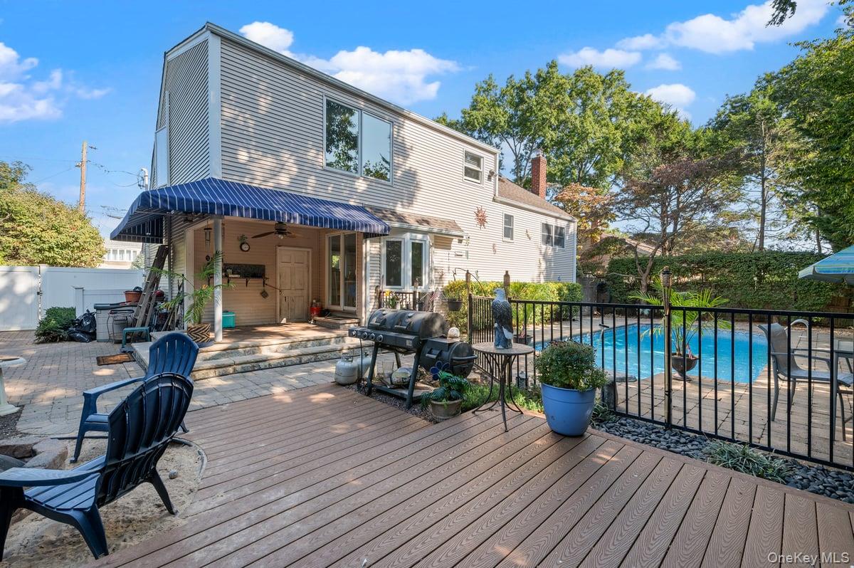 34 21st Street, Jericho, NY 11753