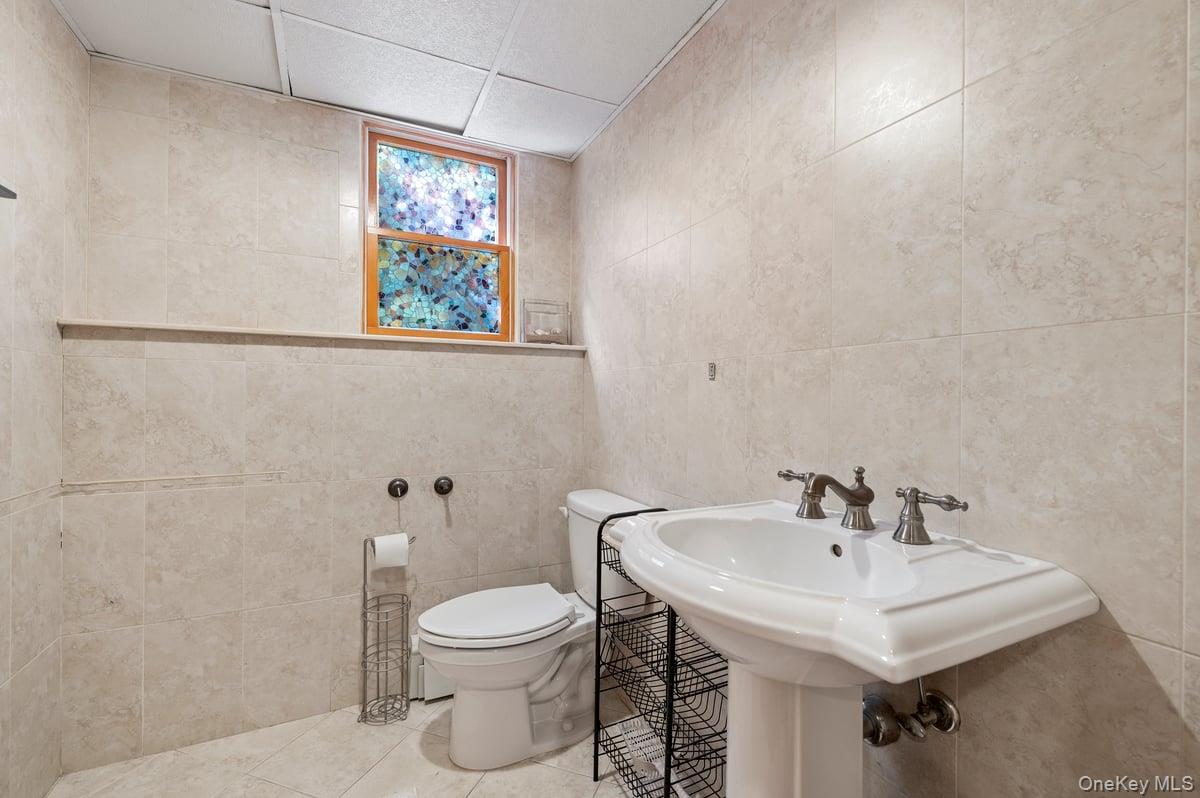 34 21st Street, Jericho, NY 11753