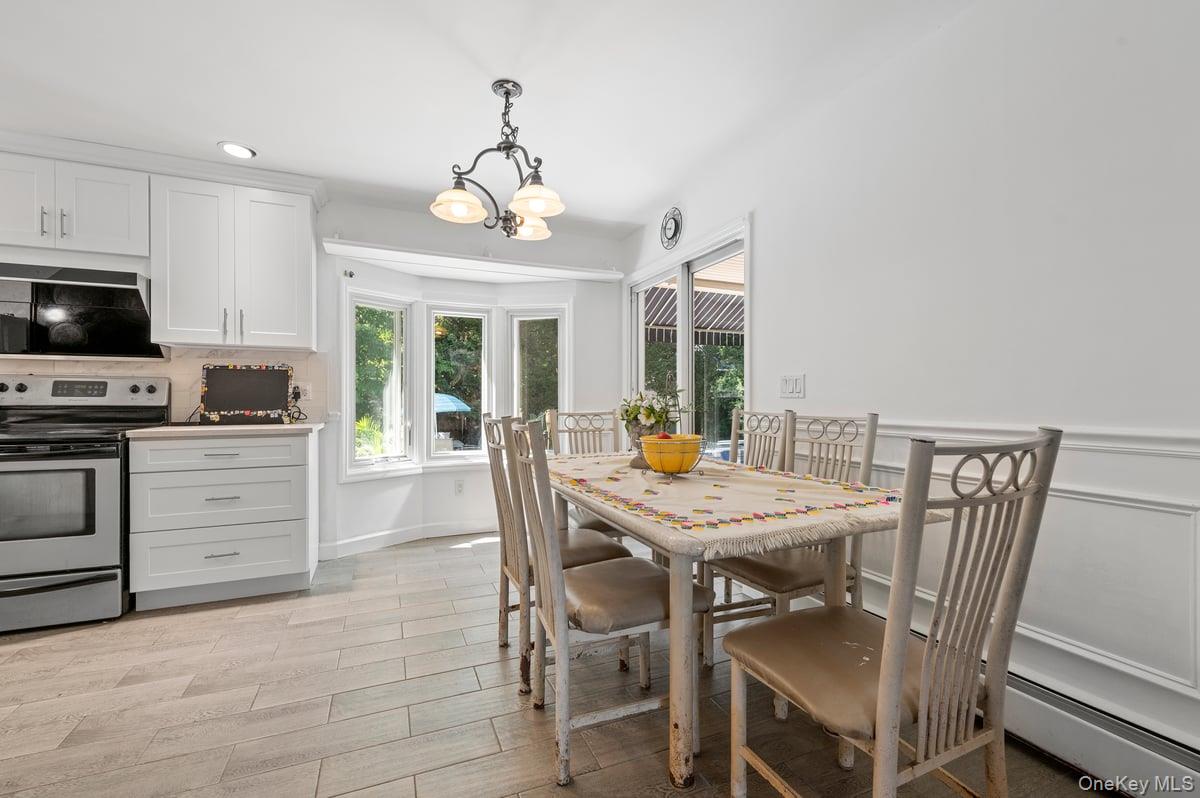 34 21st Street, Jericho, NY 11753