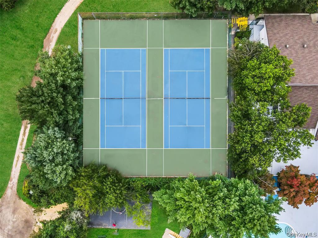 63 Richmond Boulevard # 4B, Ronkonkoma, NY 11779