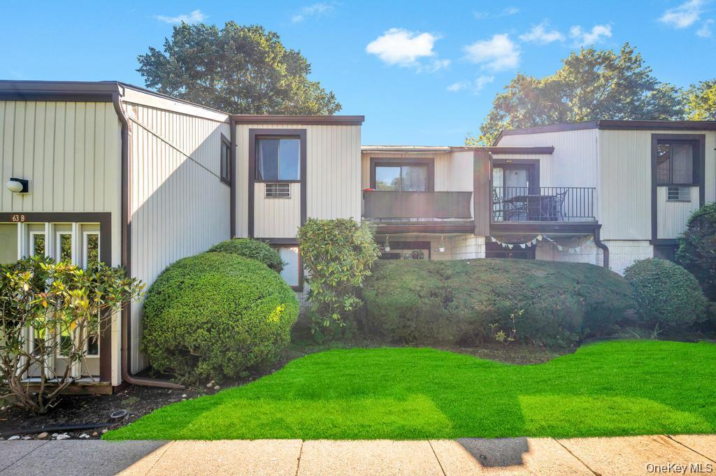 63 Richmond Boulevard # 4B, Ronkonkoma, NY 11779