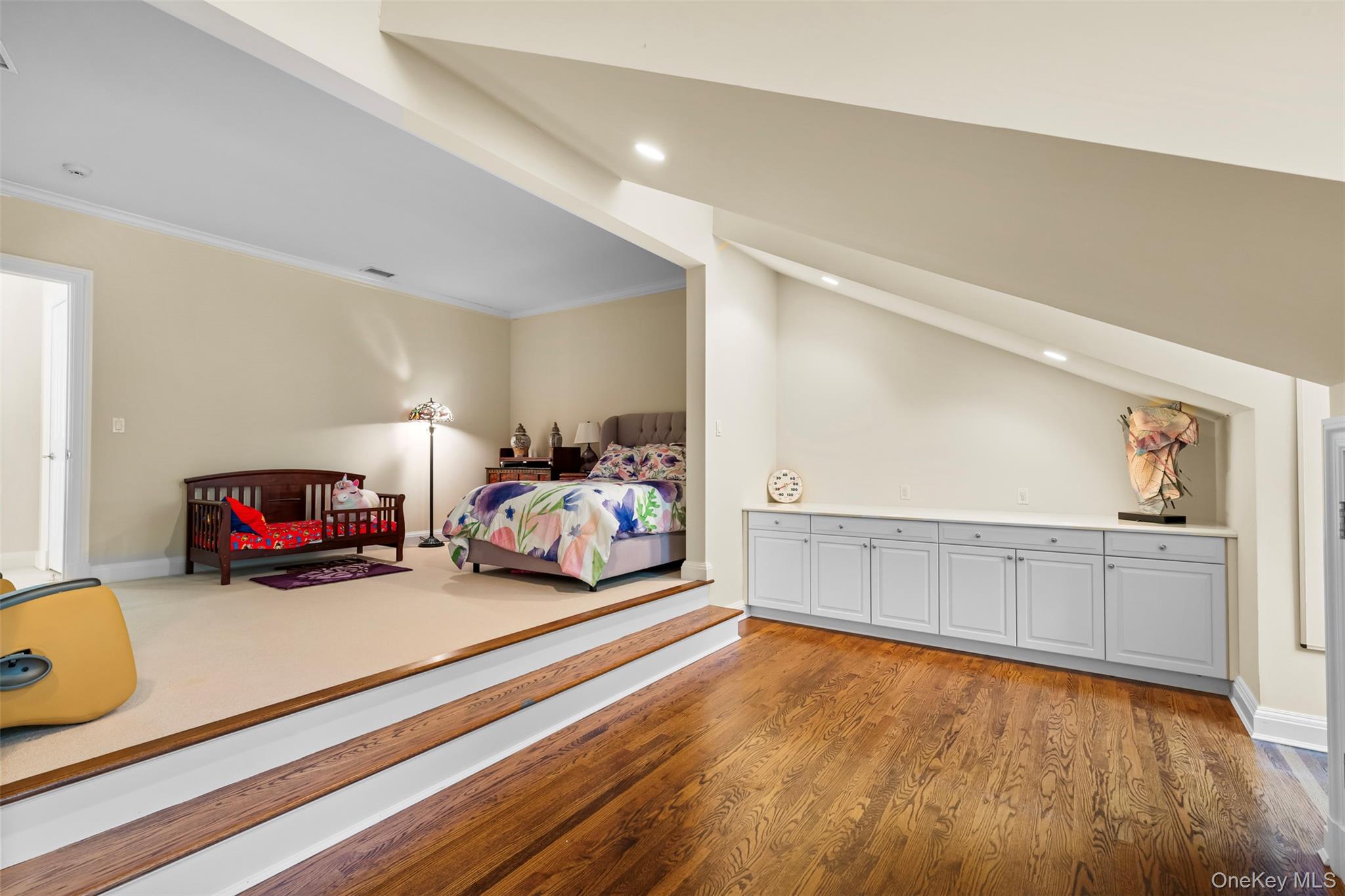 10 Shadow Tree Lane, Briarcliff Manor, NY 10510