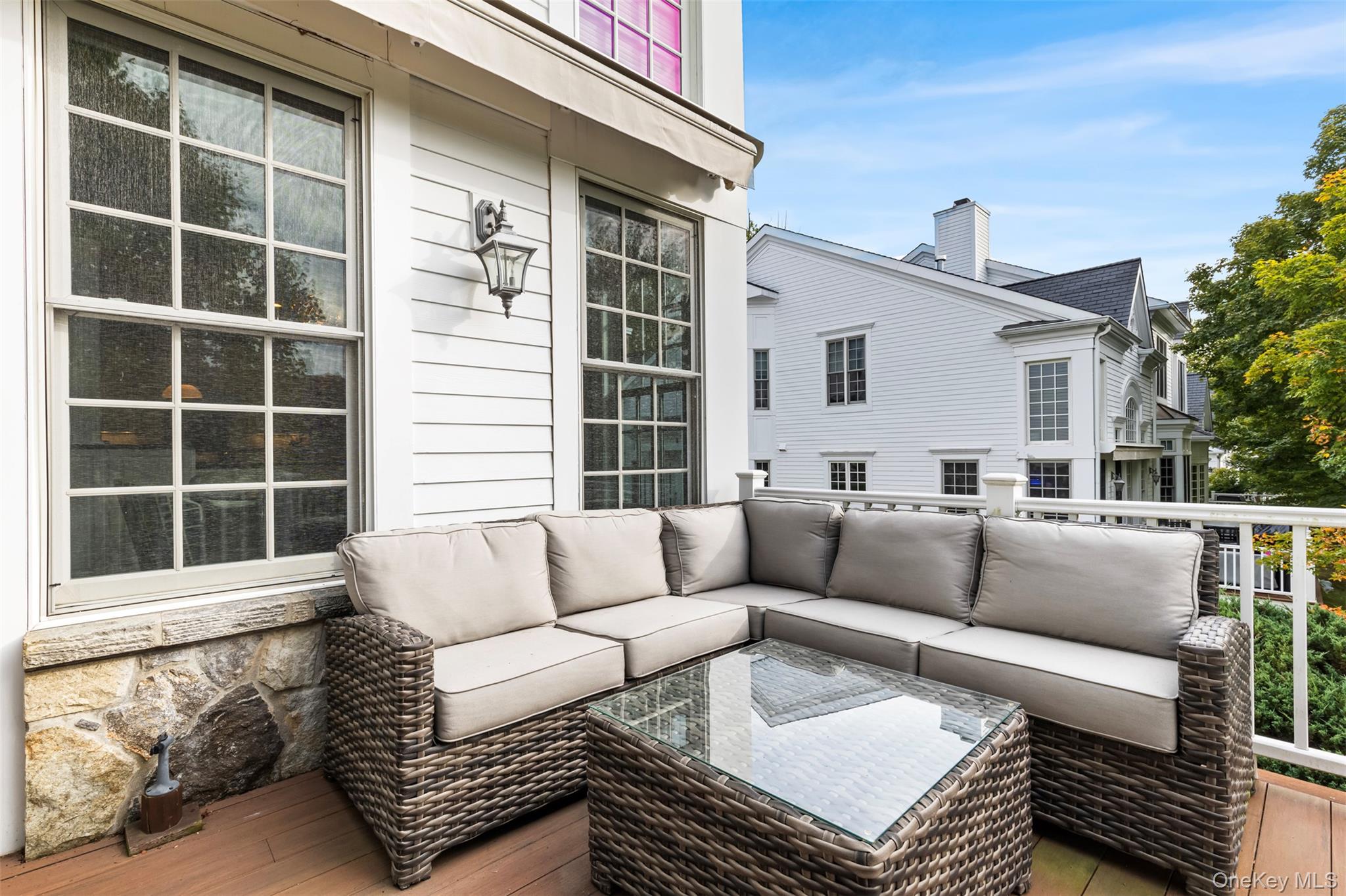 10 Shadow Tree Lane, Briarcliff Manor, NY 10510