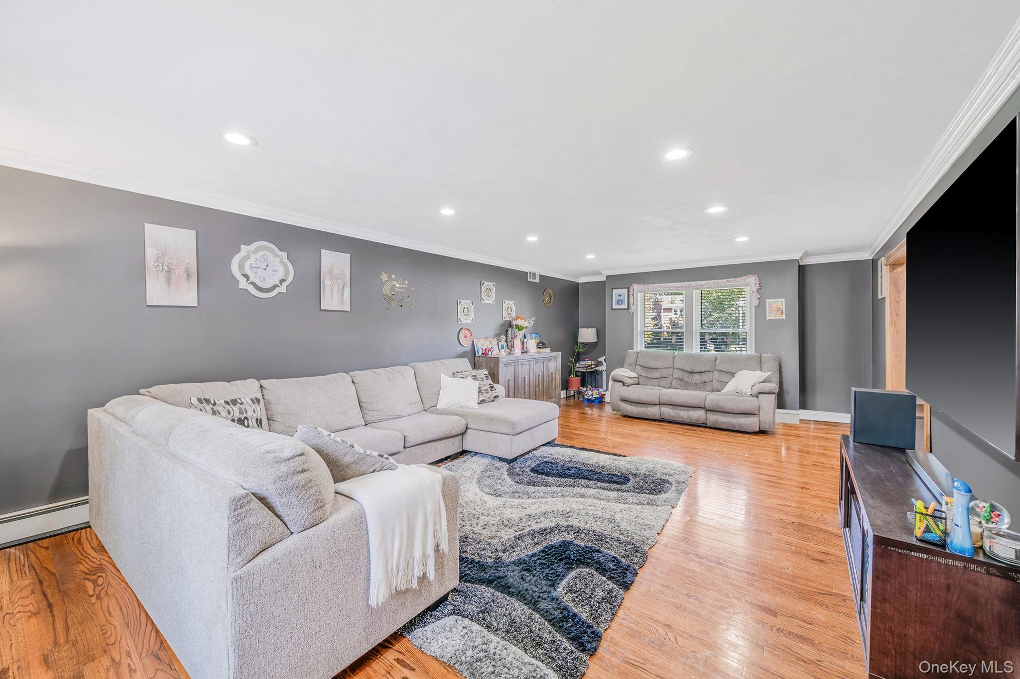 6-8 Clime Court, Saint James, NY 11780