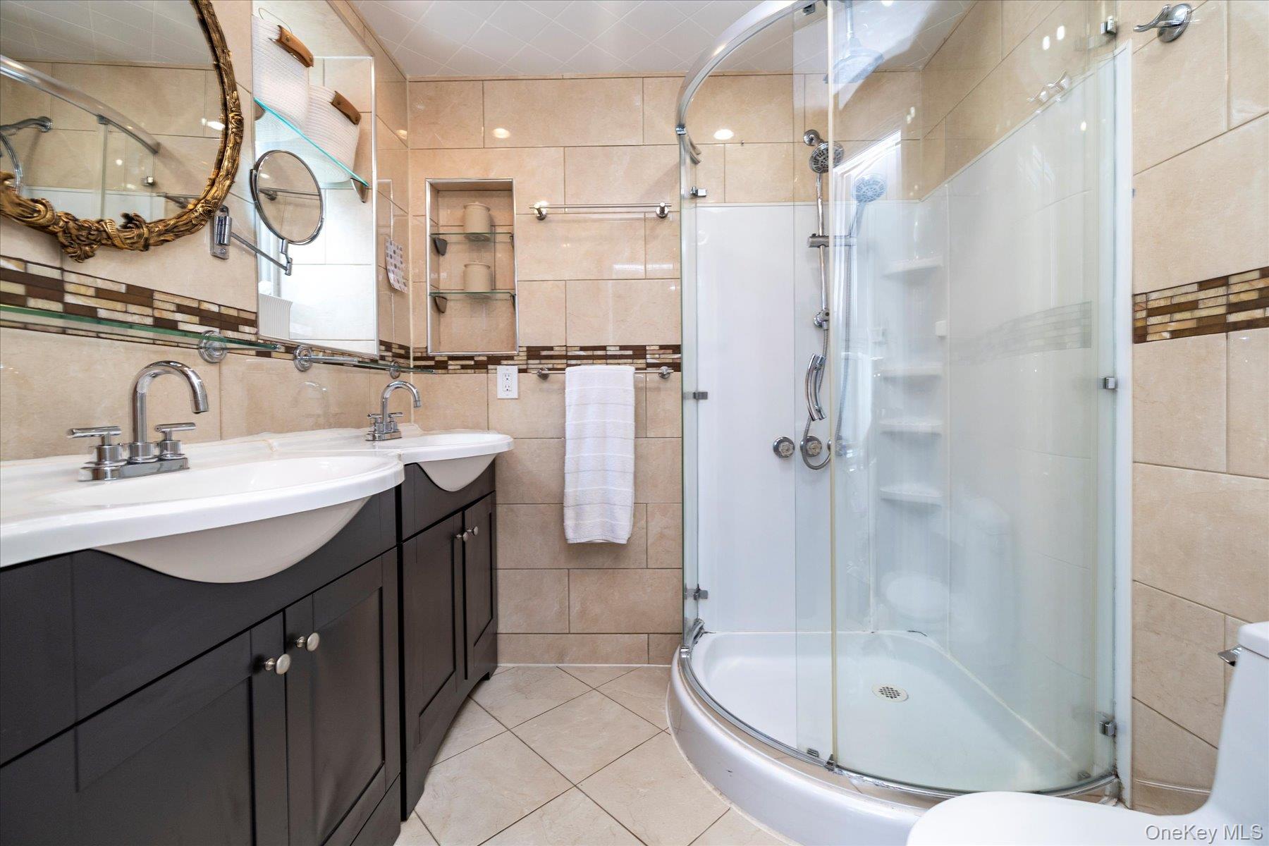 410 E Broadway # 3E, Long Beach, NY 11561