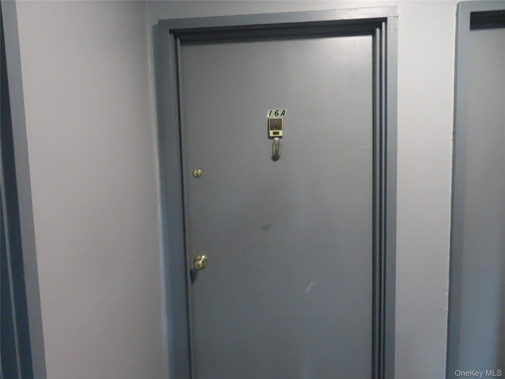 2449 (B) #16 A Union Boulevard # 16A, Islip, NY 11751