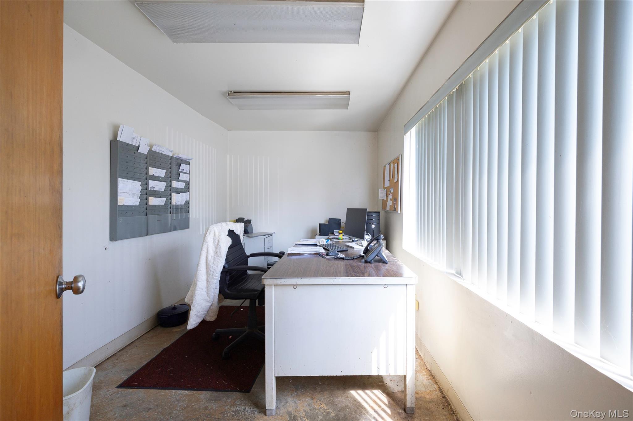 44 Manchester Road, Poughkeepsie, NY 12603