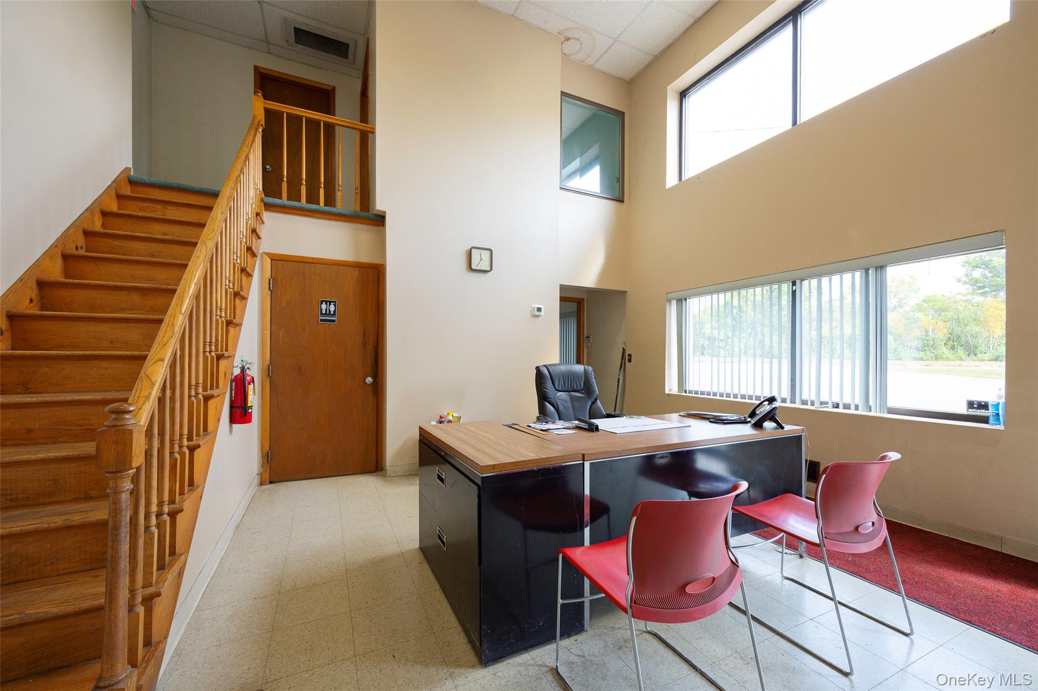 44 Manchester Road, Poughkeepsie, NY 12603