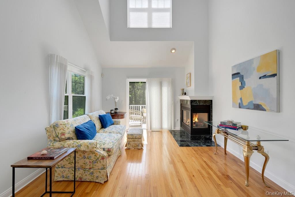 7 Winding Ridge Road, White Plains, NY 10603