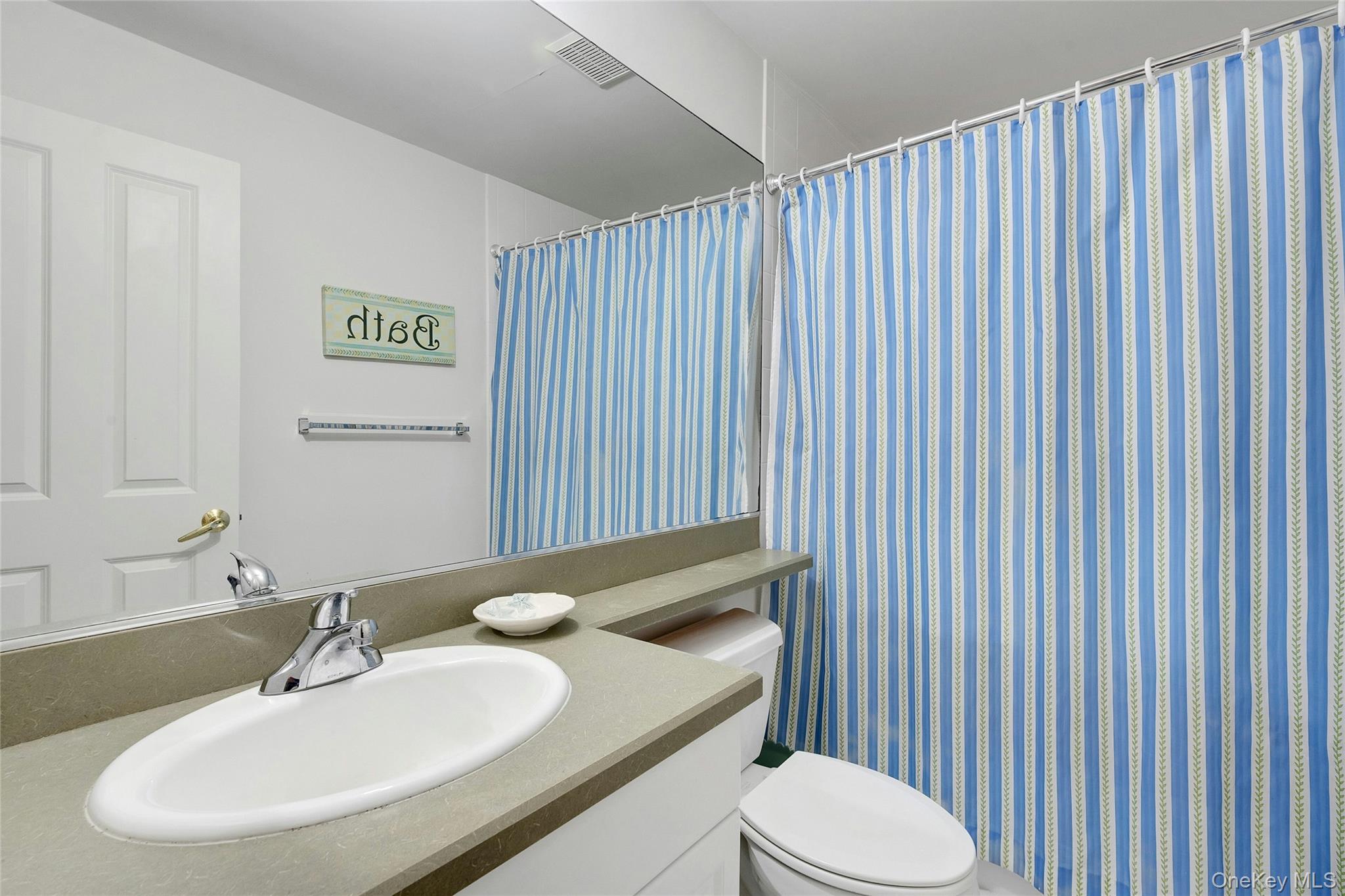 7 Winding Ridge Road, White Plains, NY 10603