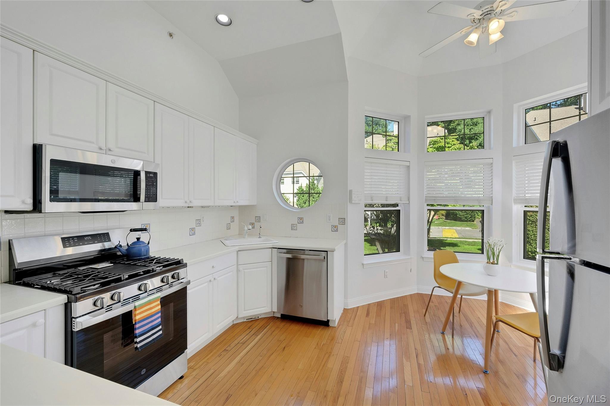 7 Winding Ridge Road, White Plains, NY 10603