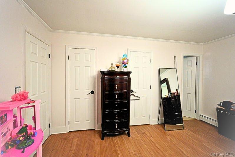 828 Robin Court, Baldwin, NY 11510