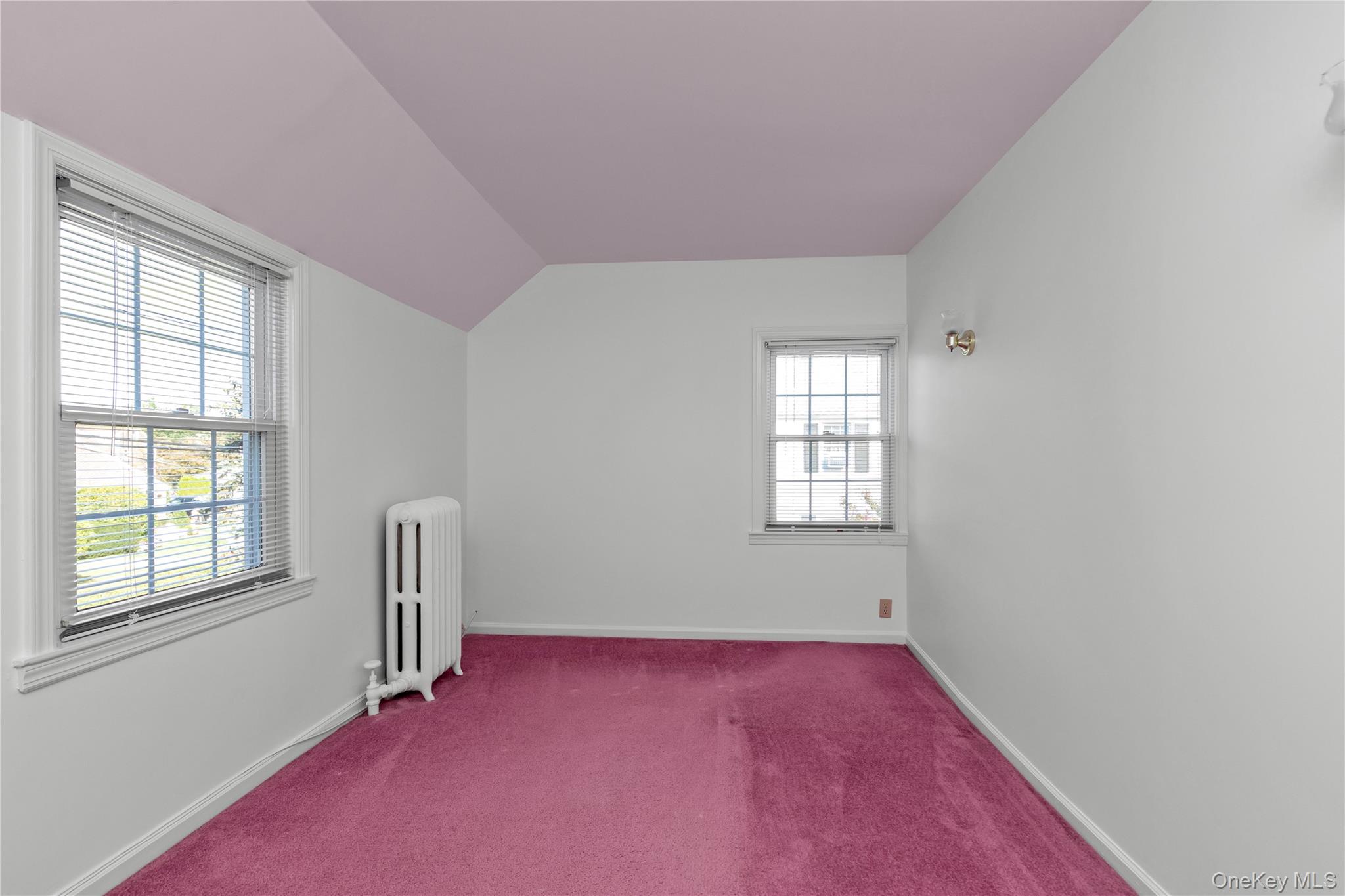 31 Chester Avenue, Stewart Manor, NY 11530