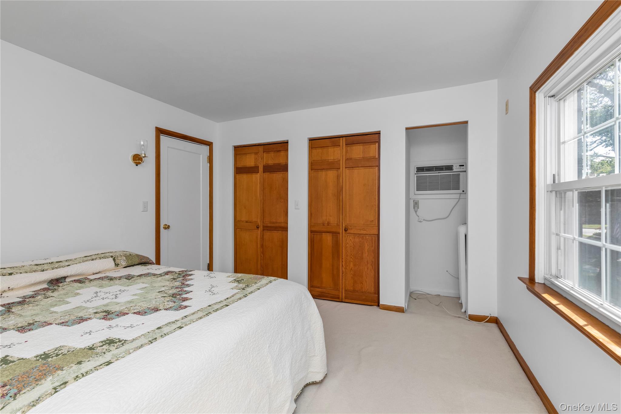 31 Chester Avenue, Stewart Manor, NY 11530