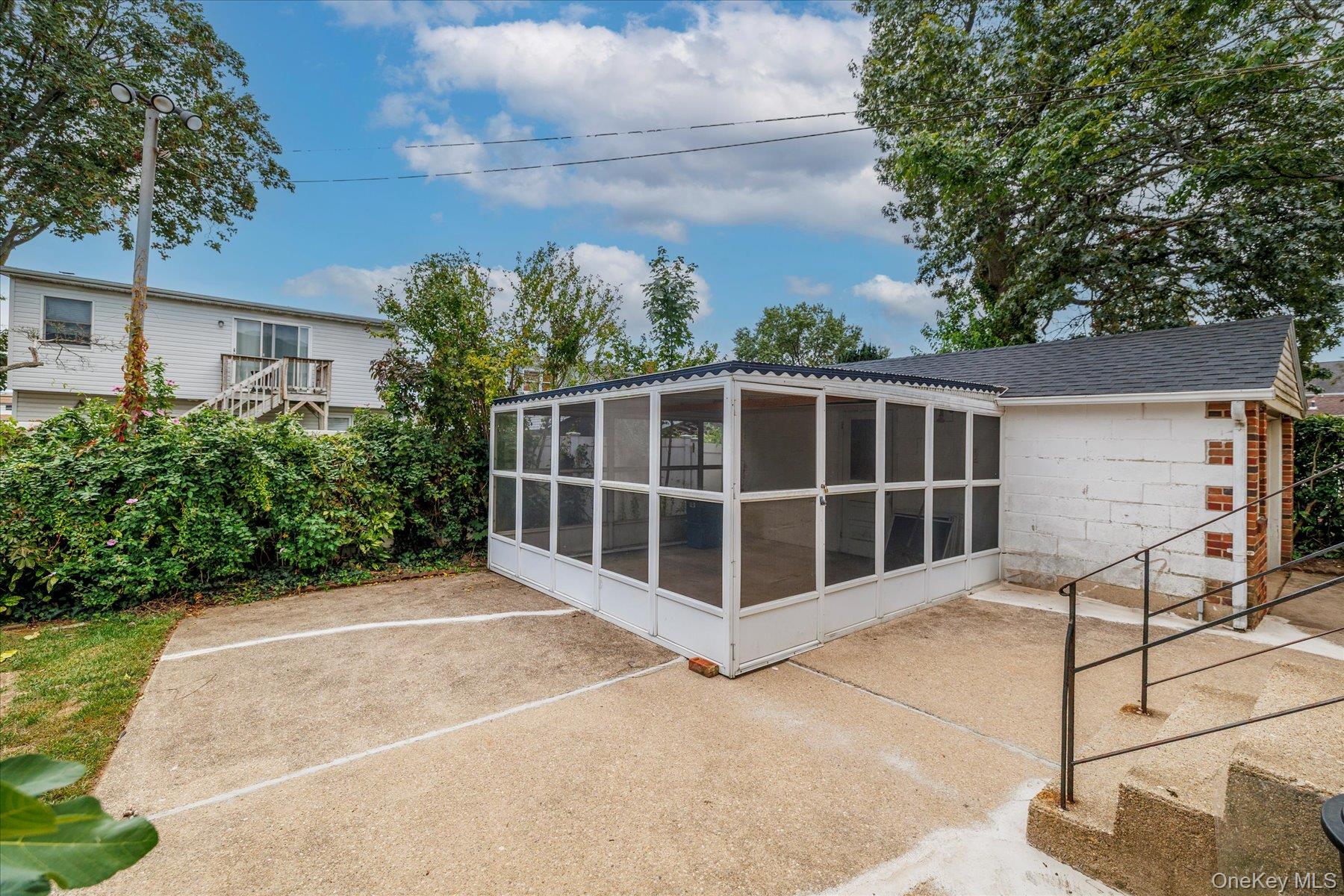 291 Evans Avenue, Elmont, NY 11003