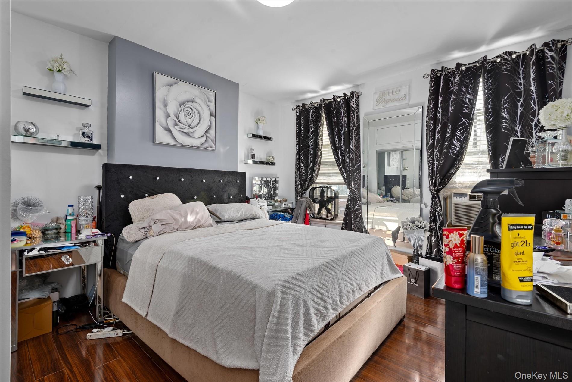 285 Lincoln Avenue, Brooklyn, NY 11208