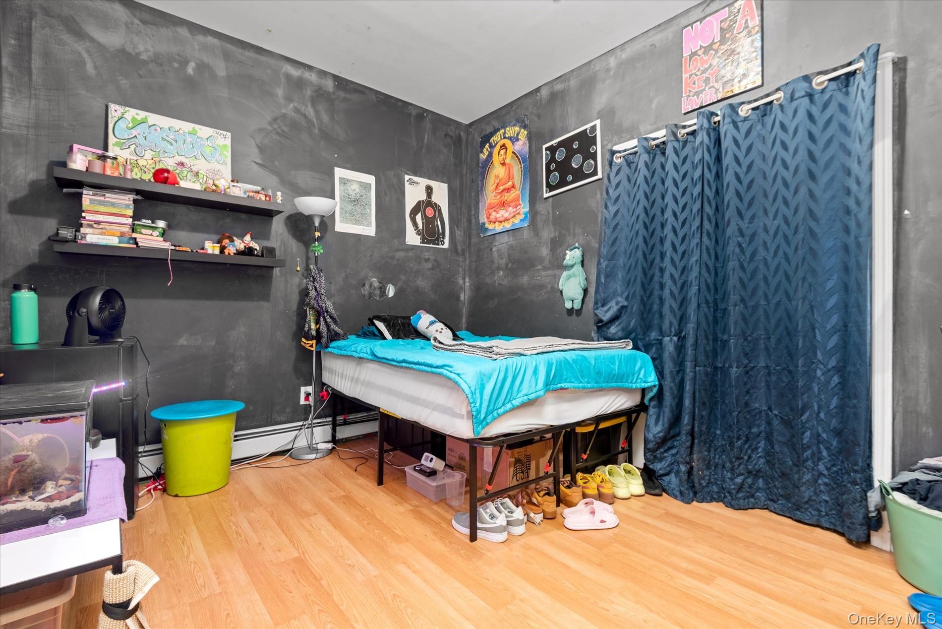 285 Lincoln Avenue, Brooklyn, NY 11208