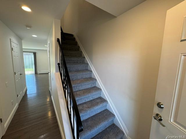 6 Marshall Drive, Cornwall, NY 12518