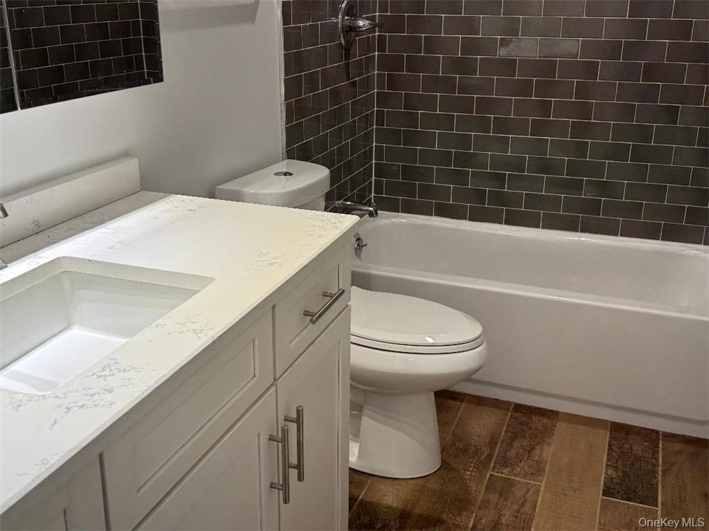 6 Marshall Drive, Cornwall, NY 12518