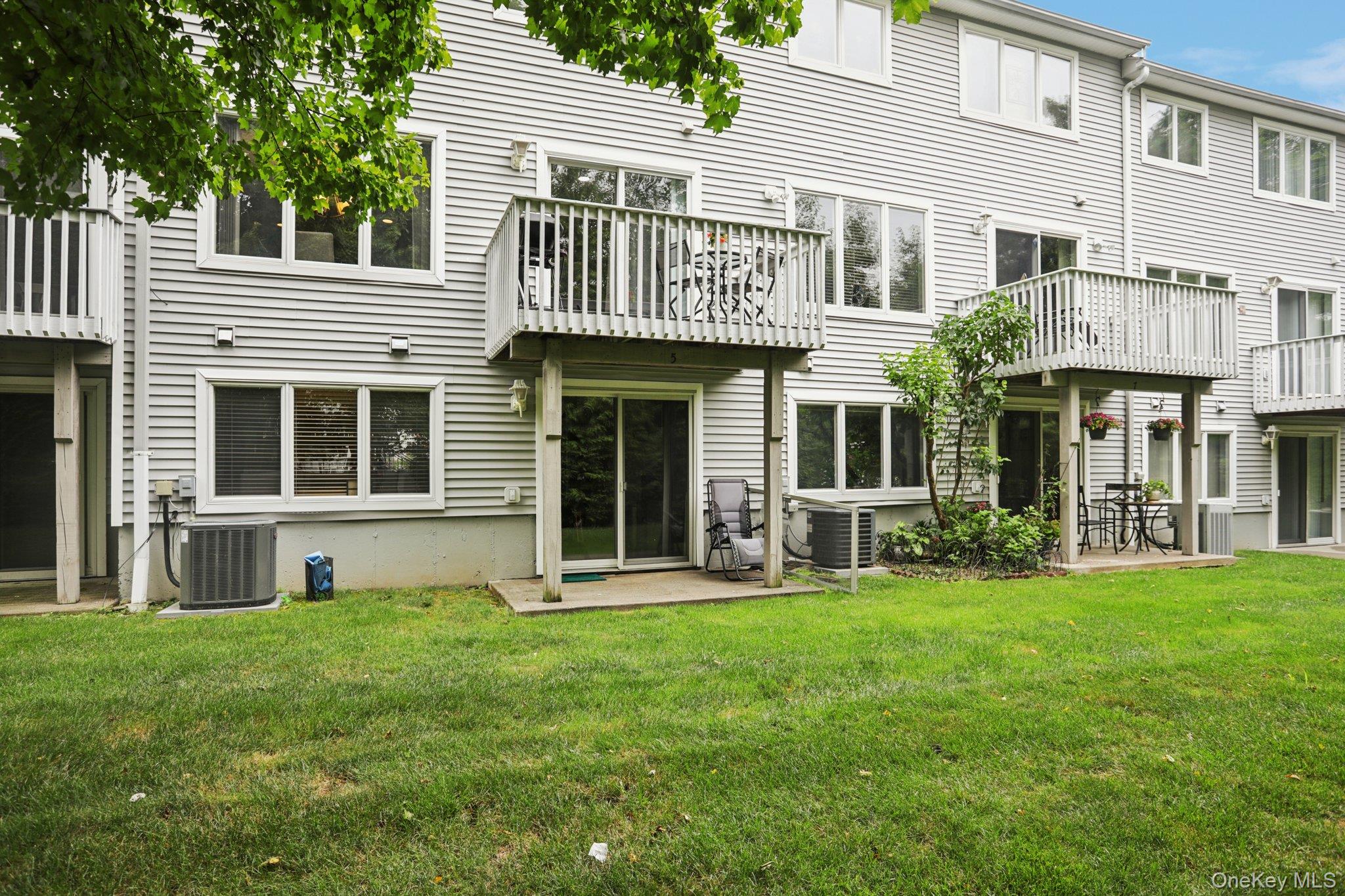 5 Cygnet Road, Congers, NY 10920