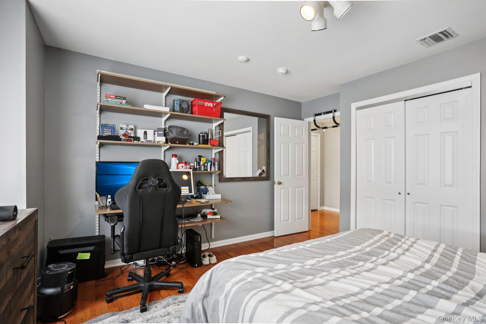 5 Cygnet Road, Congers, NY 10920