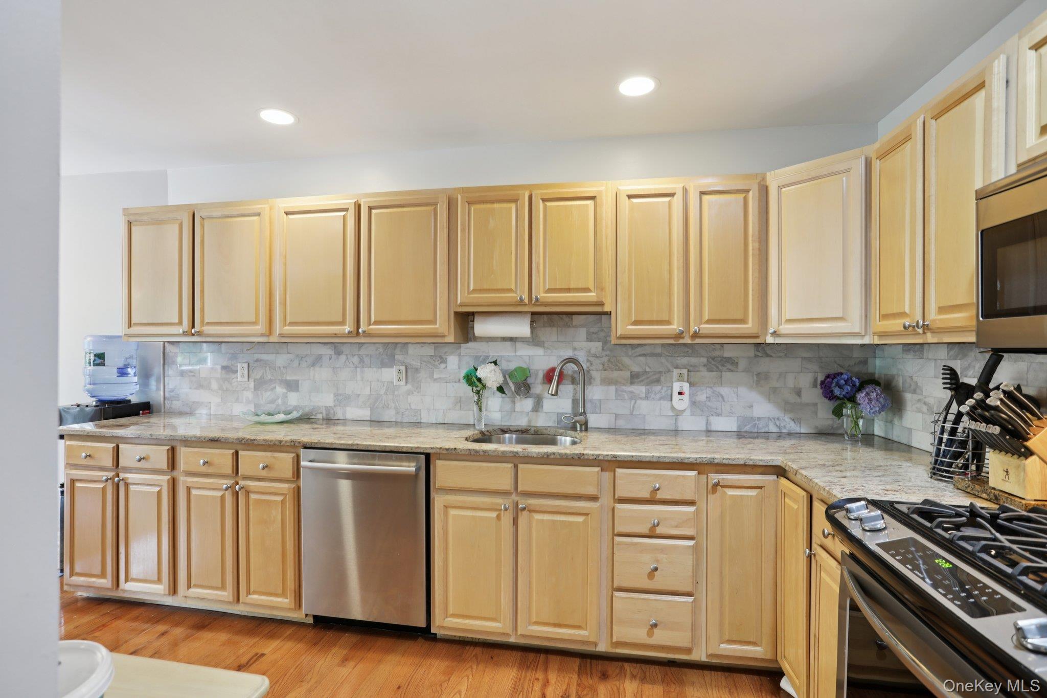 5 Cygnet Road, Congers, NY 10920