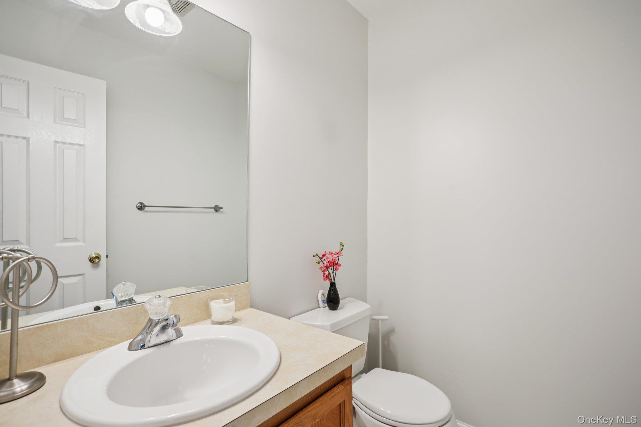 5 Cygnet Road, Congers, NY 10920