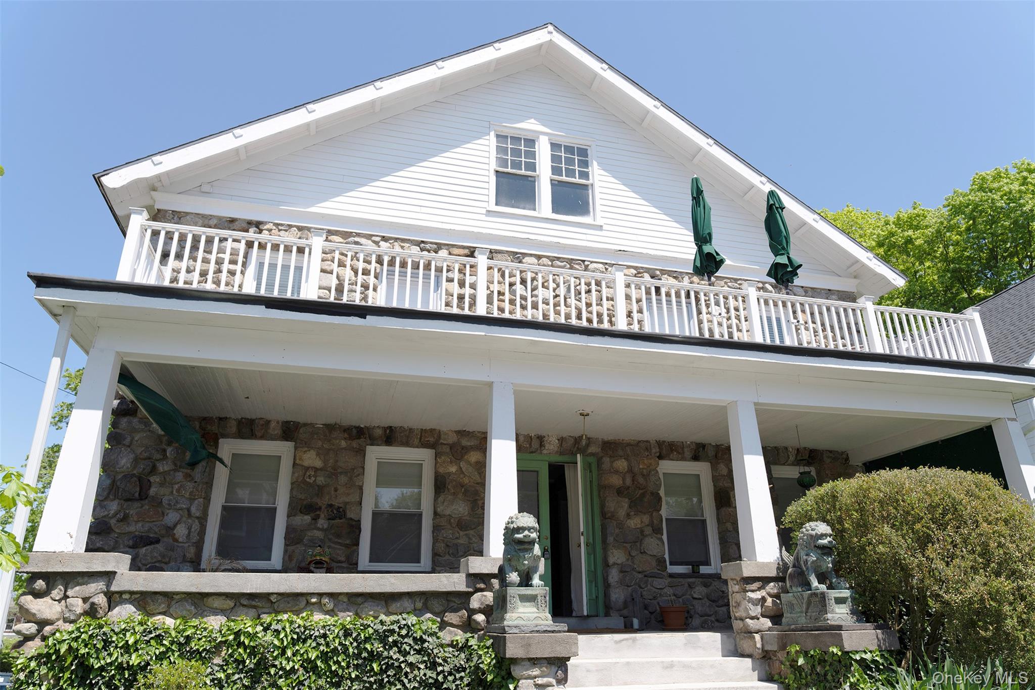 17 Washington Avenue, Millbrook, NY 12545