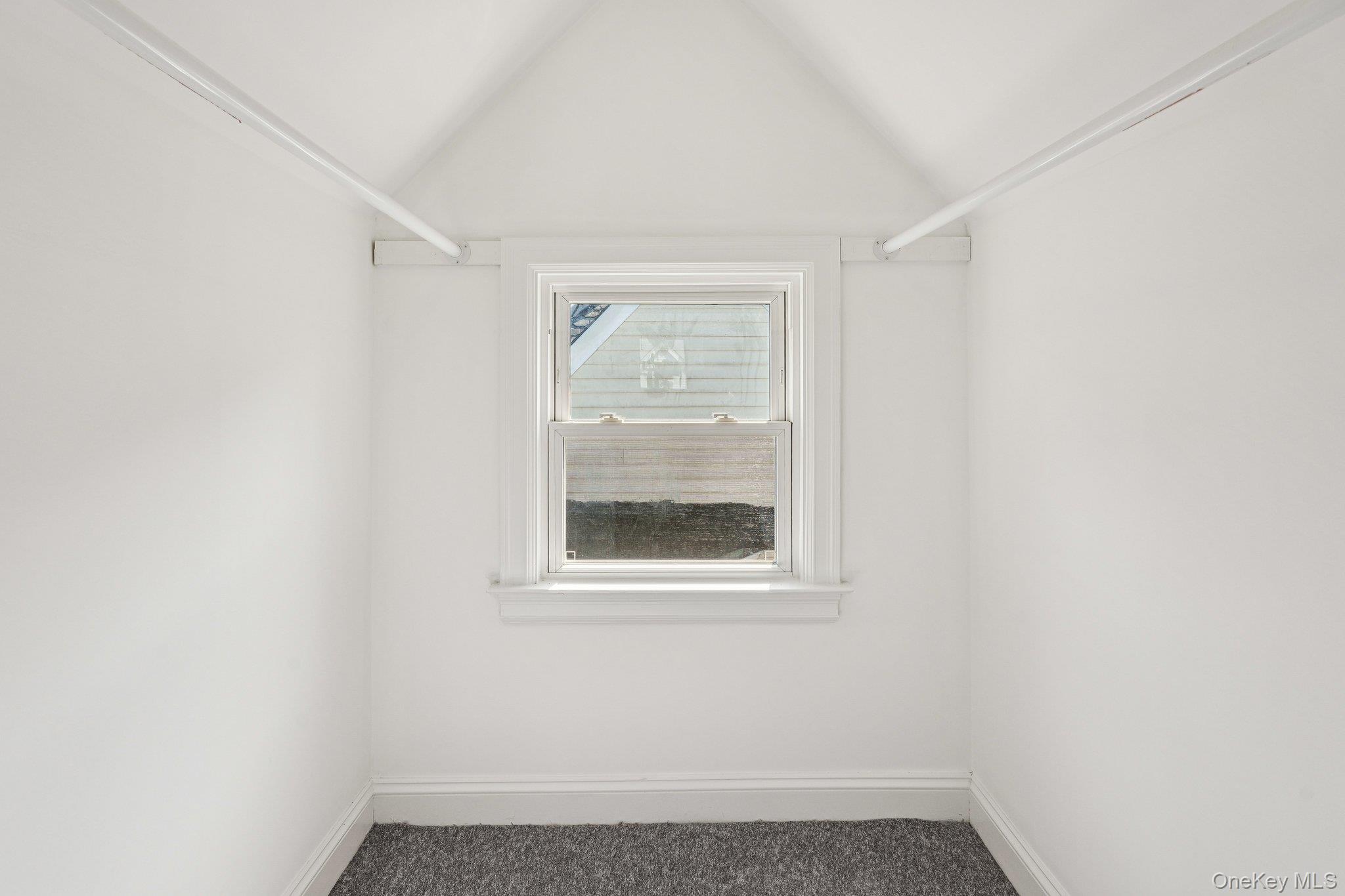 329 N 7th Avenue, Mount Vernon, NY 10550