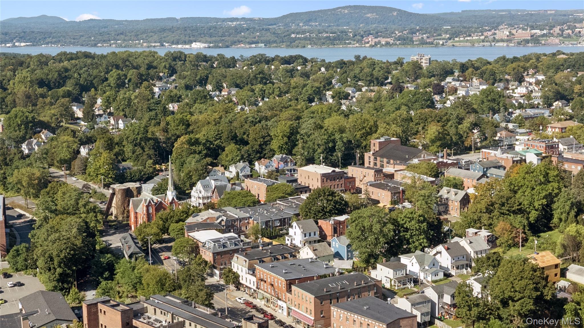 10 South Street, Beacon, NY 12508