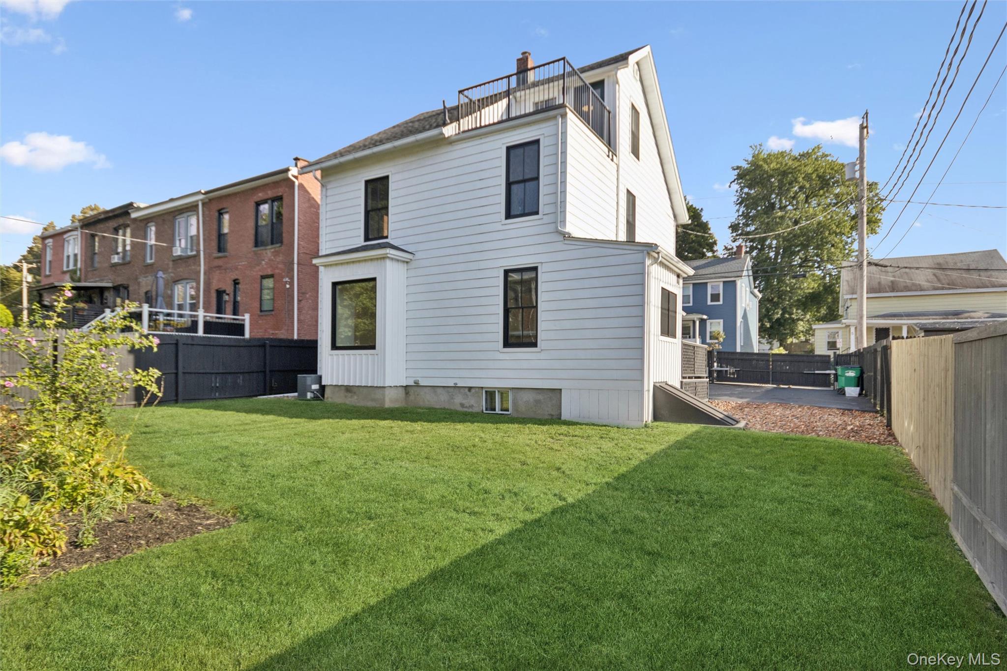 10 South Street, Beacon, NY 12508