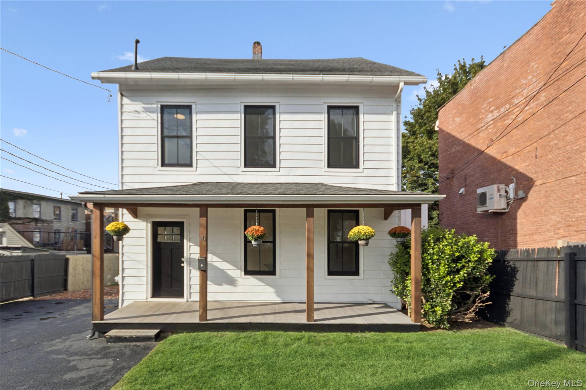 10 South Street, Beacon, NY 12508