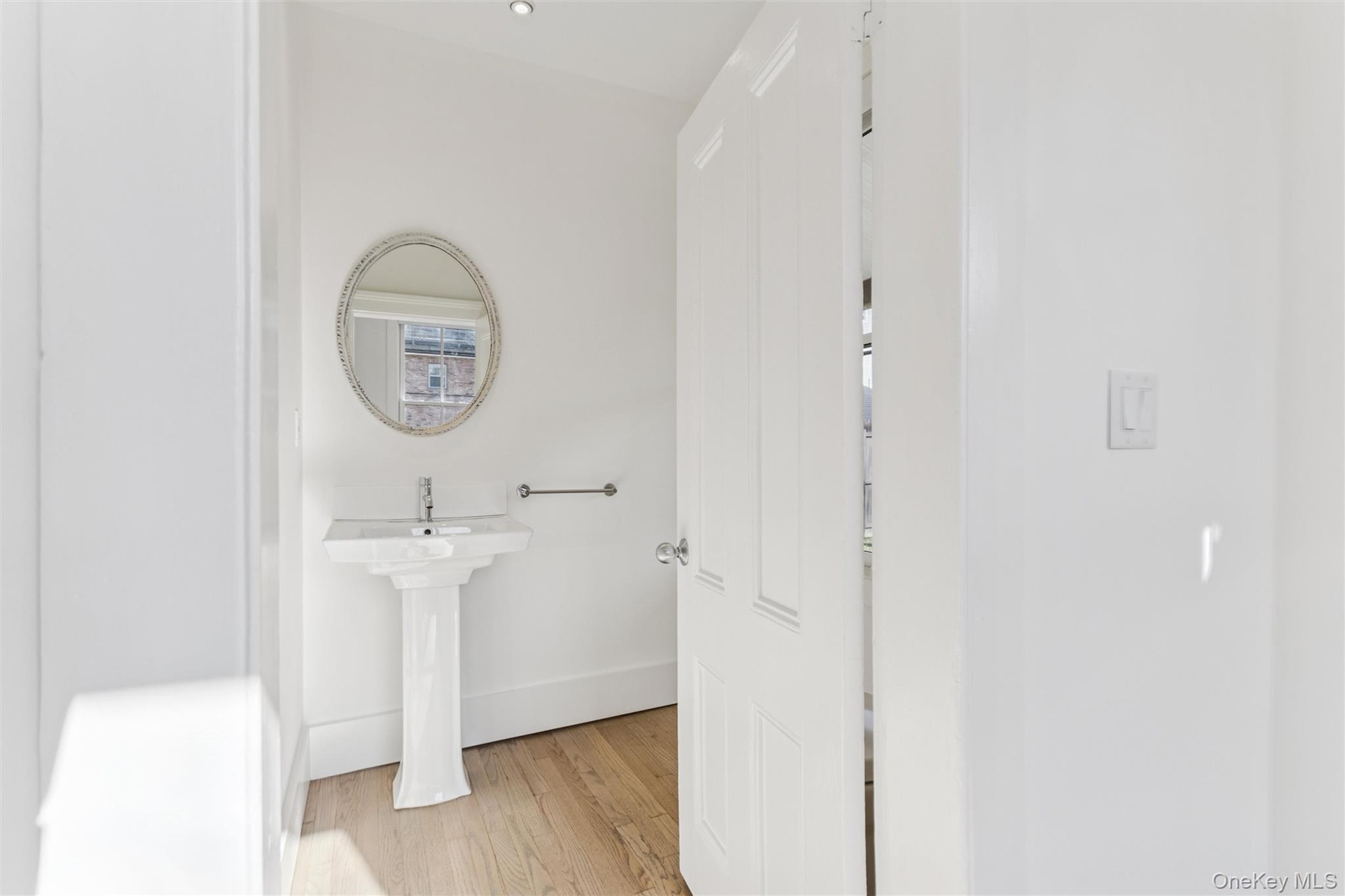 10 South Street, Beacon, NY 12508