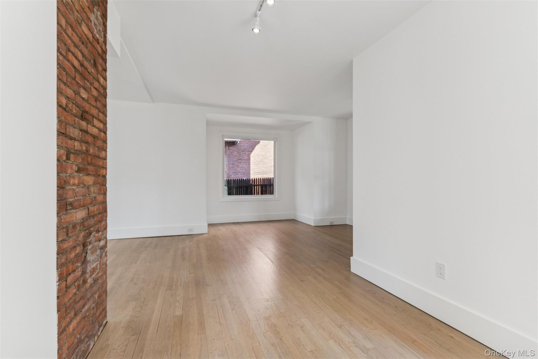 10 South Street, Beacon, NY 12508