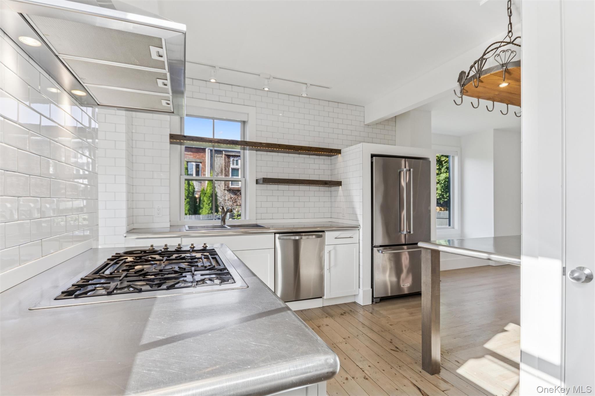 10 South Street, Beacon, NY 12508