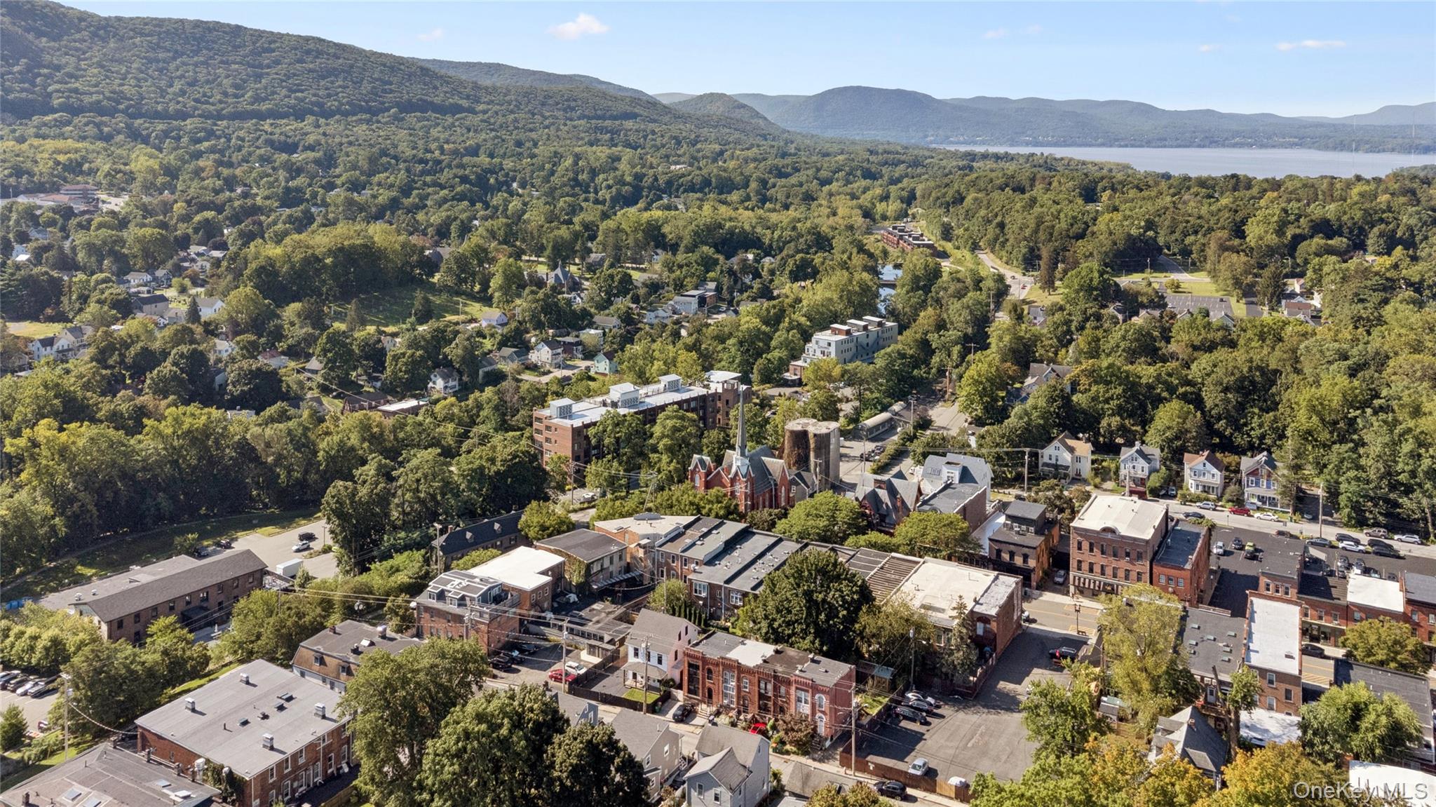 10 South Street, Beacon, NY 12508